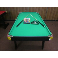 6 Foot Fold Away Pool Table [GREEN]